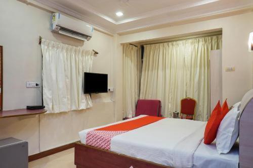 Hotel Tushar Pune Exterior foto